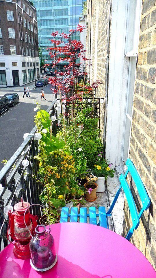 30 Easy Ways To Turn Your Balcony Into A Relaxing Nook (27)