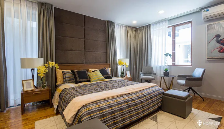 4BR Townhouse for Sale in Tomas Morato, Quezon City