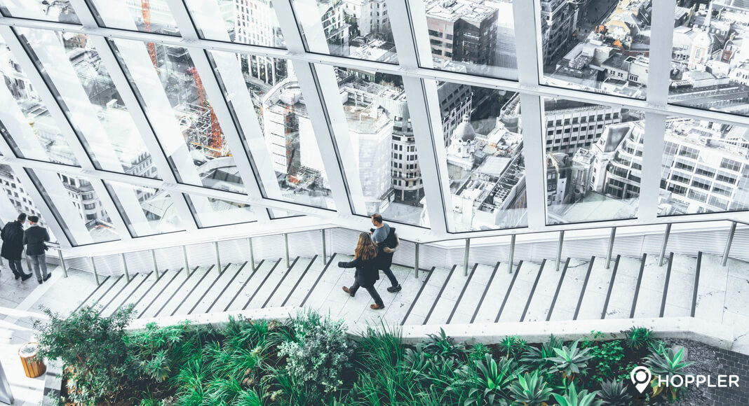 hoppler-6-things-about-high-rise-condos-only-people-with-fear-of-heights-understand hoppler 6 things about high rise condos only people with fear of heights understand